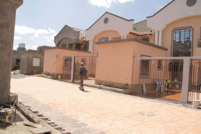 Row of luxury houses being built in Nairobi