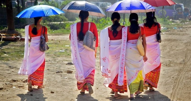 Teachers in Assam wearing traditional Assamese dress. Image via Flickr by Michael Foley. CC BY-NC-ND 2.0.