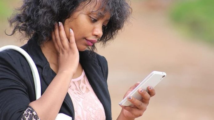 Toward a cyberfeminist future: A new study centers African women as protagonists online · Global Voices