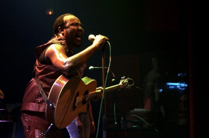Fans mourn the passing of energetic Jamaican reggae icon, ‘Toots’ Hibbert · Global Voices