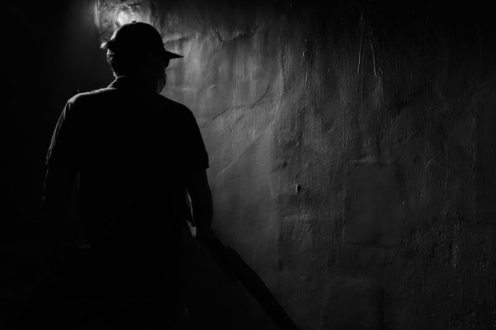 Hong Kong civil servants forced to choose between freedom of expression and their jobs · Global Voices