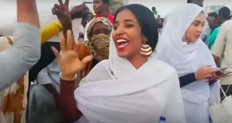 In Sudan, women and minorities targeted by online harassment lack legal protections · Global Voices