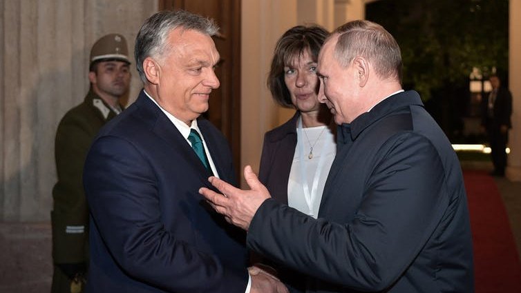 Hungarian prime minister Viktor Orbán, shakes hands with Russian president, Vladimir Putin, in Budapest, 2019.