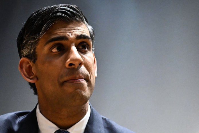 Record migrant figures fuel new Tory row as Rishi Sunak faces anger from the Right