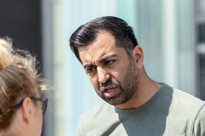 Deposit return deadline looms as recycling scheme faces uncertainty