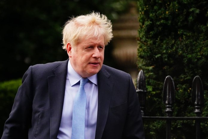 Government loses legal challenge over handing Boris Johnson’s WhatsApp messages to Covid Inquiry