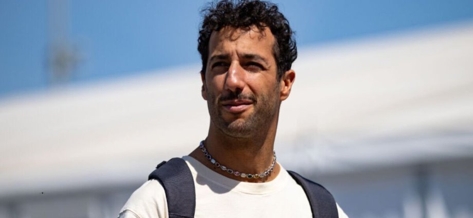 Daniel Ricciardo savaged by F1 icon and told to thank Netflix for his VCARB seat