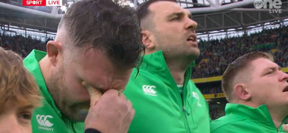 Ireland star breaks down in tears during Six Nations clash with Scotland