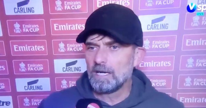 Jurgen Klopp storms out of interview and mocks reporter's appearance