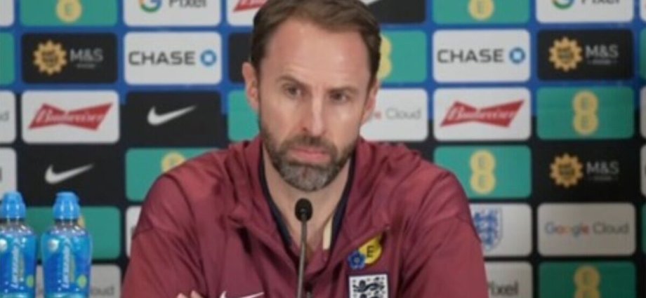 Southgate fronts up to Man Utd manager links as England boss reveals two reasons