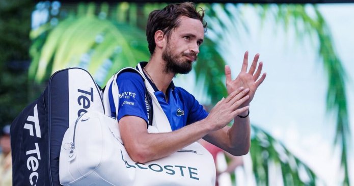 Medvedev explains reasons he got thrashed by Sinner as Italian cements dominance