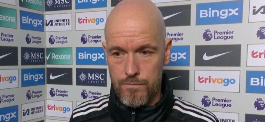 Erik ten Hag shuts down reporter for 'ridiculous' comment after Chelsea loss