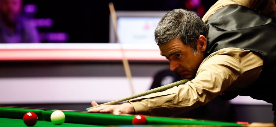Snooker scores LIVE as Ronnie O'Sullivan faces Mark Williams in final