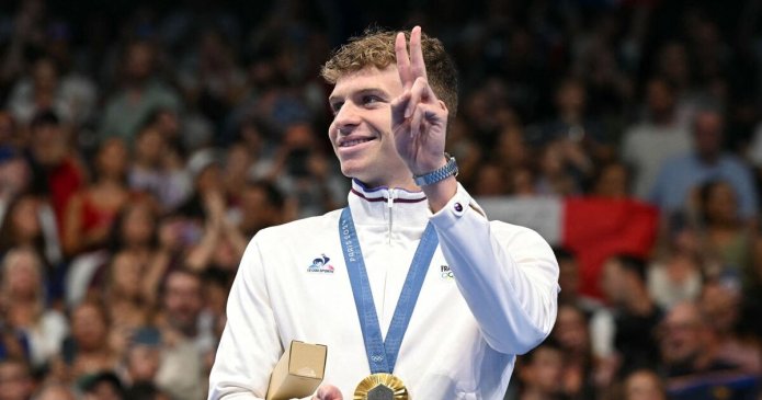 Leon Marchand achieves Olympics feat even Phelps couldn't to send crowd wild