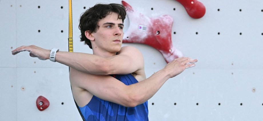 Olympic climber channels inner Spider-Man to thrash rival and set world record