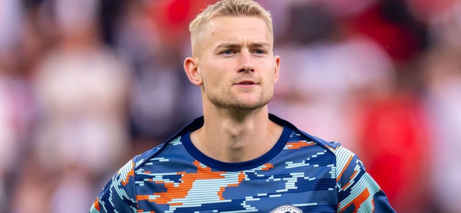 Man Utd 'seal £60m double transfer breakthrough' as Matthijs de Ligt medical set