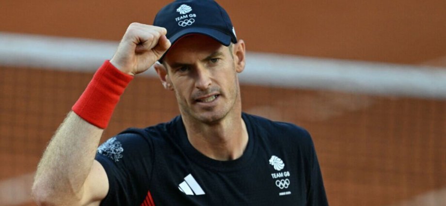 Andy Murray takes step towards coach role as Brit tipped to work with Raducanu