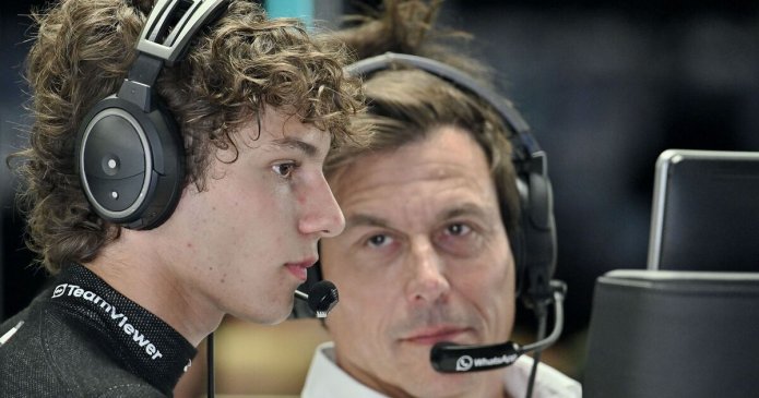 Toto Wolff lifts lid on Kimi Antonelli chat after nightmare Italian GP crash