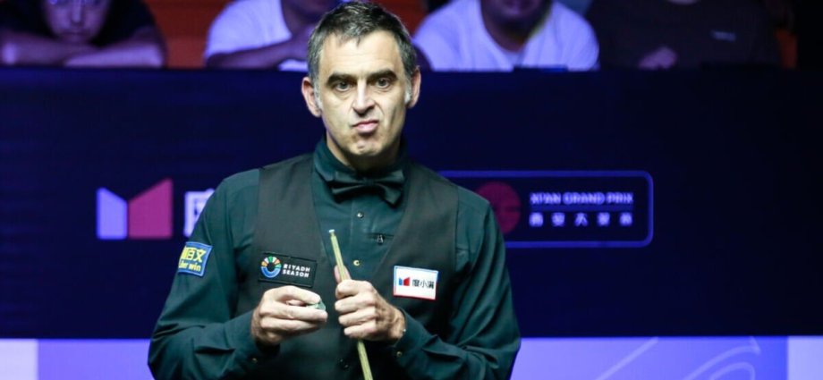 Ronnie O'Sullivan survives scare at Saudi Snooker Masters as he eyes £500k prize