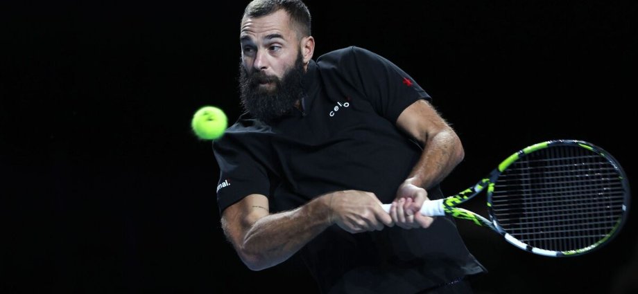 Former world No. 18 loses tennis match in just 37 minutes and gets booed