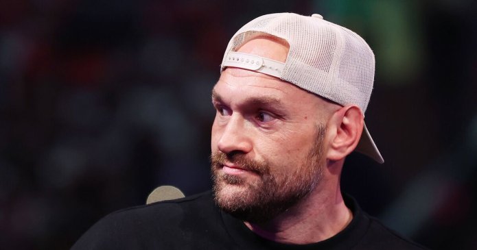 Tyson Fury reaction speaks volumes as Anthony Joshua KO'd by Daniel Dubois