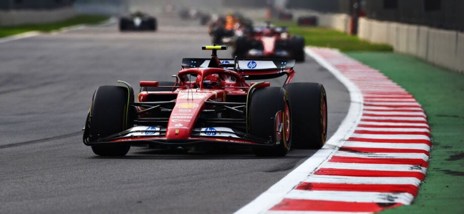 Lando Norris and Max Verstappen battle explodes as Carlos Sainz wins Mexican GP