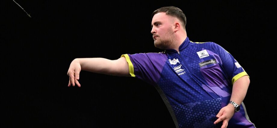 Luke Littler warned as Luke Humphries suffers exit at Grand Slam of Darts