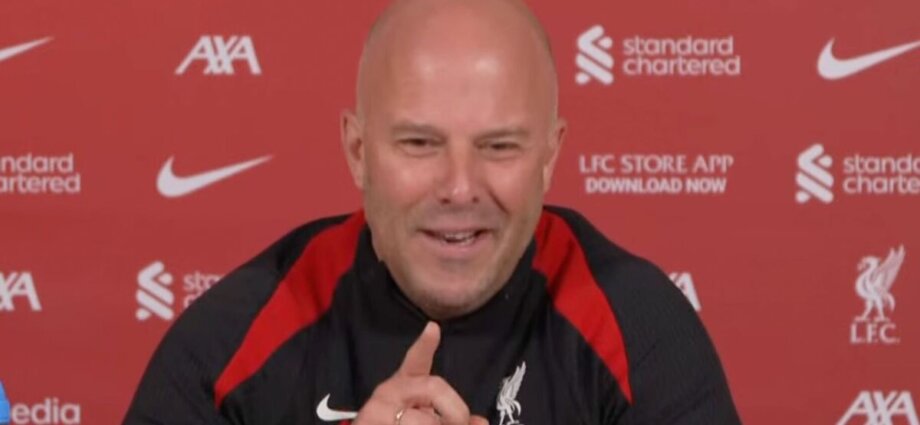 Arne Slot cracks joke about 115 Man City charges as Liverpool boss gets grilled