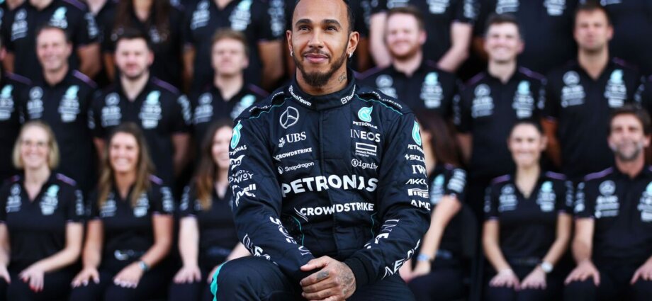 Lewis Hamilton issues message after final Mercedes act he'll 'cherish' forever