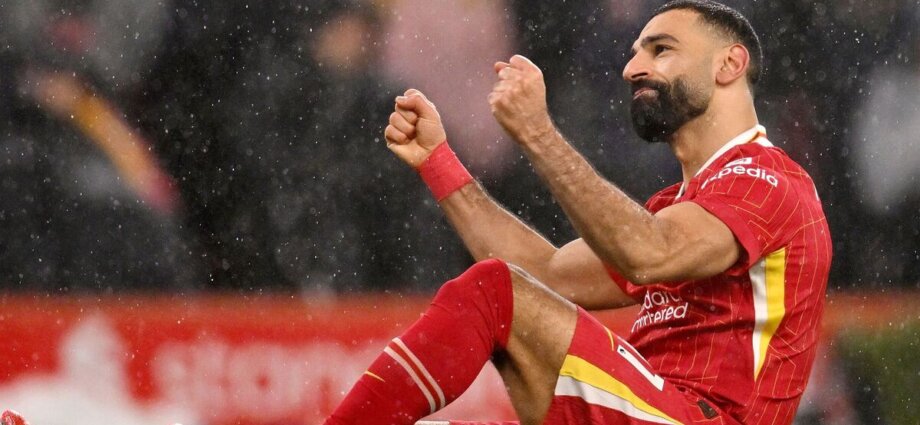 Mo Salah breaks silence after Carragher's Liverpool contract dig - 'obsessed'