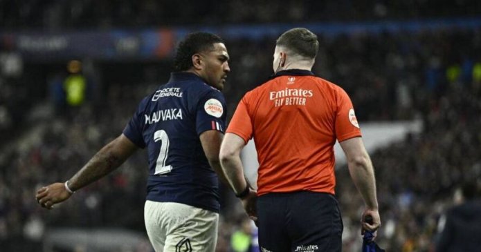 France star headbutts Scotland ace and Six Nations ref explains not issuing red