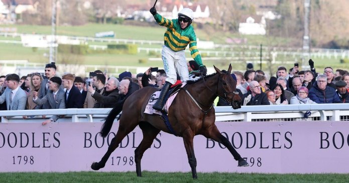 Grand National favourite scratched from Aintree showpiece despite Cheltenham ...