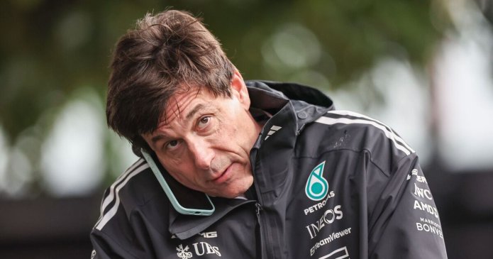 Toto Wolff won't join Mercedes team at Japanese Grand Prix as replacement named