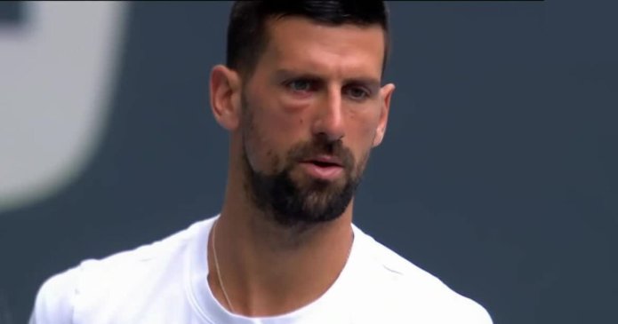 Novak Djokovic spotted with nasty eye injury as Miami Open final delayed