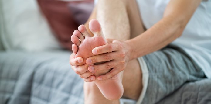 Why you should check for ‘Irish pinky toe’ – and what to do if you have one