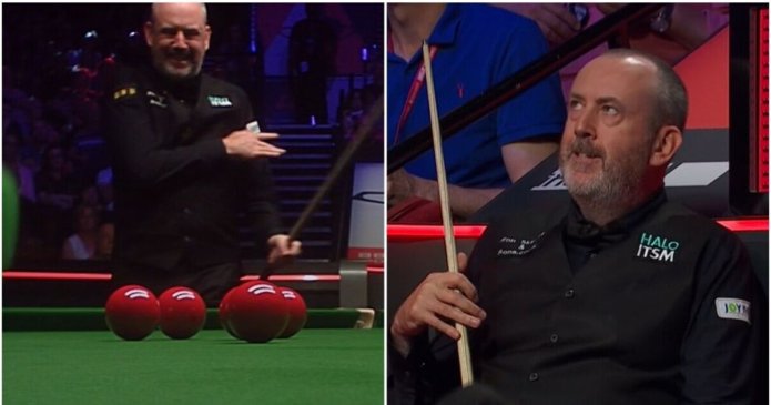 Mark Williams punches cue repeatedly as star 'seething' in rare outburst