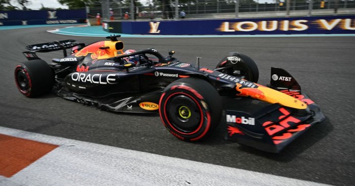 Miami GP qualifying results as Verstappen on pole and Hamilton suffers disaster