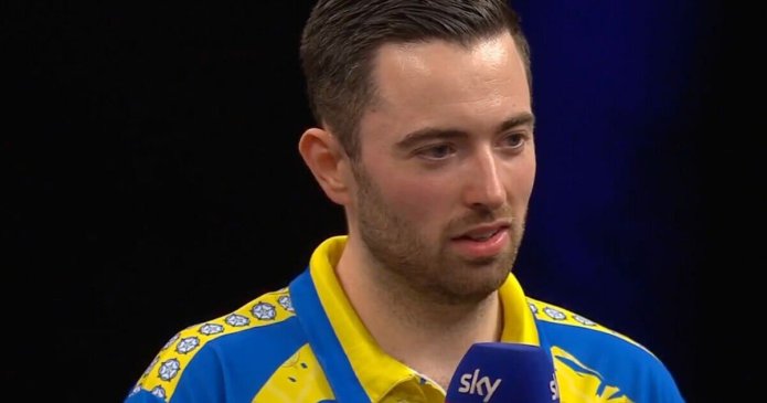 Luke Humphries airs complaint after beating Littler as star forced into change