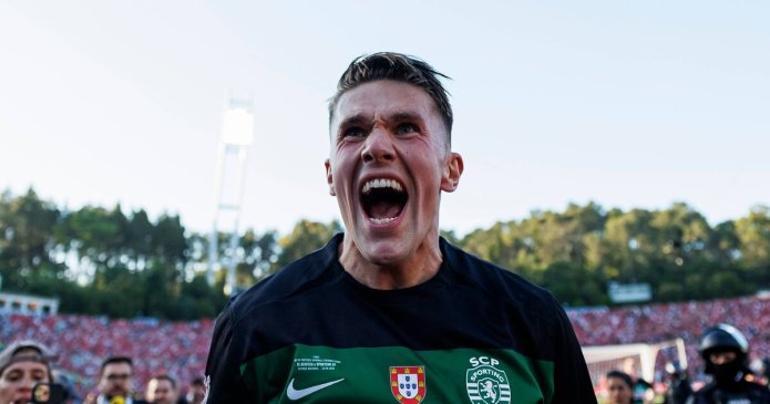 Gyokeres to Man United takes twist as striker makes international statement