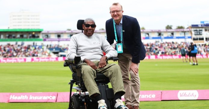 David 'Syd' Lawrence dies aged 61 after England cricket icon's sad confession