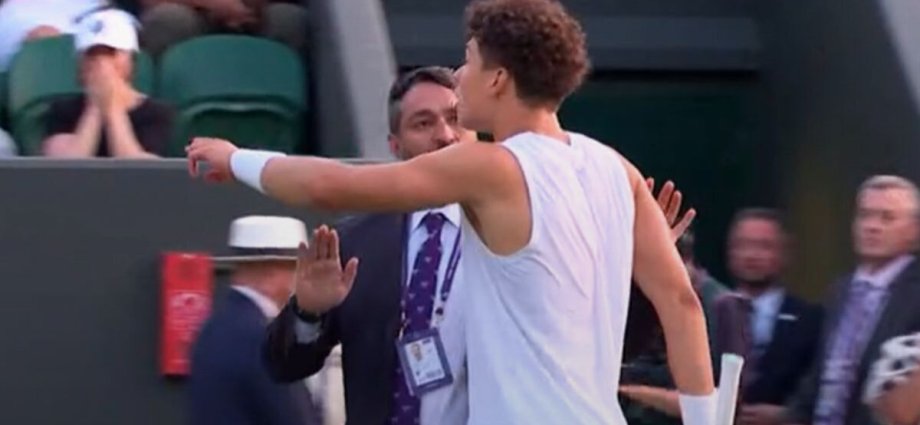 Wimbledon star held back by supervisor as match suspended at crucial moment