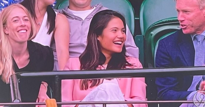 Emma Raducanu sets tongues wagging as Brit attends Carlos Alcaraz match