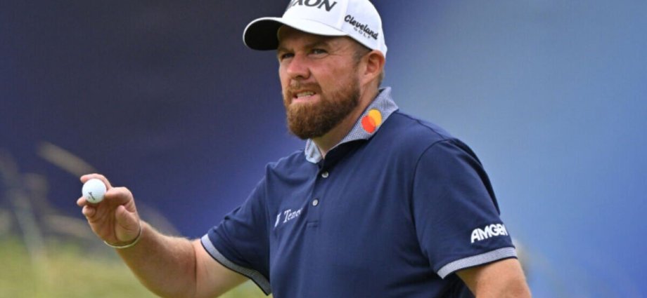 Shane Lowry slapped with Open penalty after rule breach and slams officials