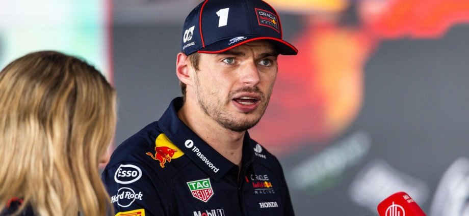 Mercedes make final decision on signing Verstappen as Wolff breaks silence