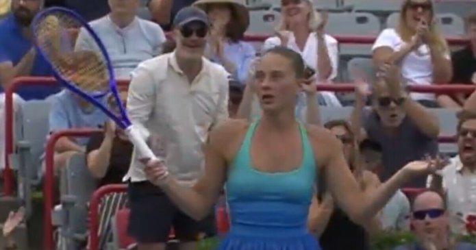 Tennis pundit screams as Canadian Open star does the unthinkable after slip