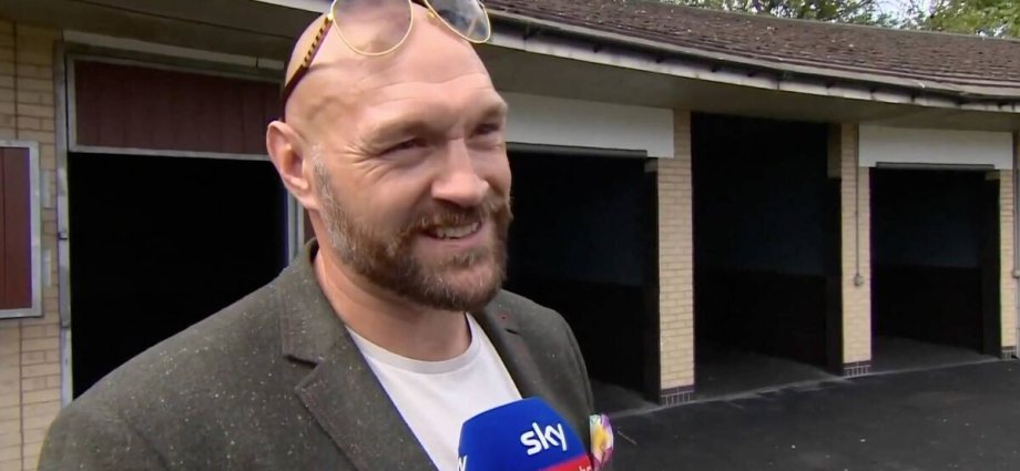 Tyson Fury rejects Anthony Joshua mega fight as Brit refuses boxing comeback