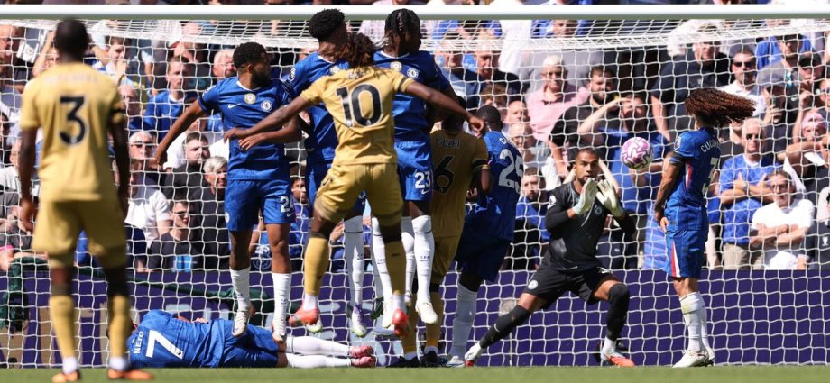 PGMOL clarify reason Eberechi Eze's goal was disallowed vs Chelsea