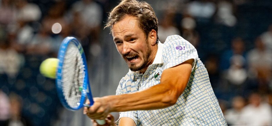 Daniil Medvedev threatens to boycott matches in future in warning to ATP chiefs