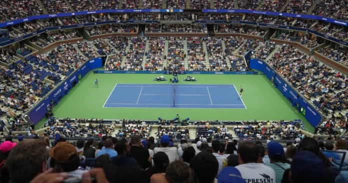 US Open fans urged to kill sex-crazed bugs as authorities issue urgent alert