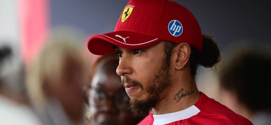 Ex-Ferrari driver offers brutal six-word Lewis Hamilton assessment